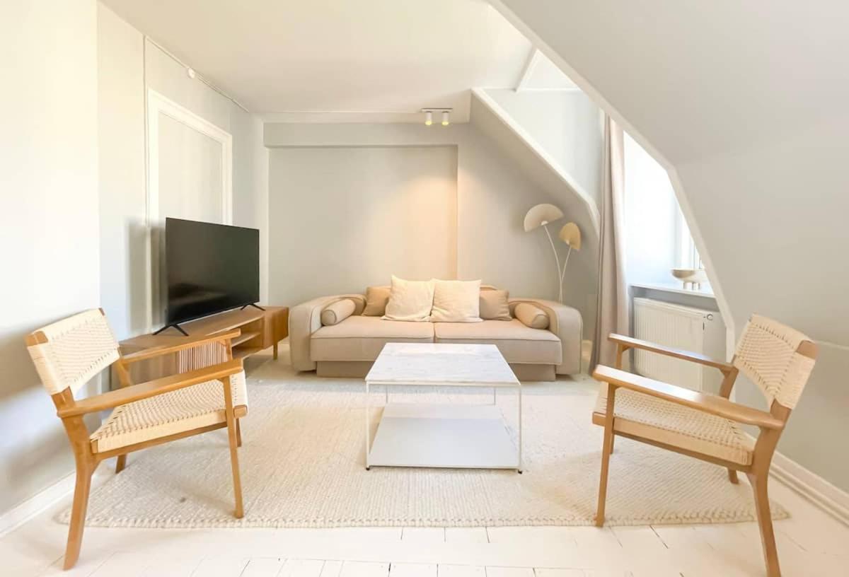 Apartment In Trendy And Vibrant Norrebro Area *